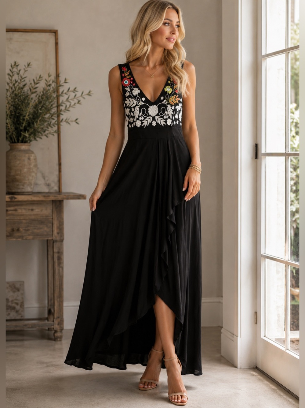 Soft Surroundings Made In India Maxi Dress With Floral Embroidery